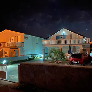 hotellátogatás
